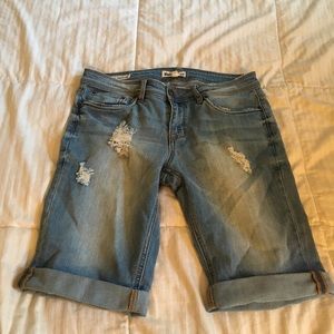 bermuda shorts